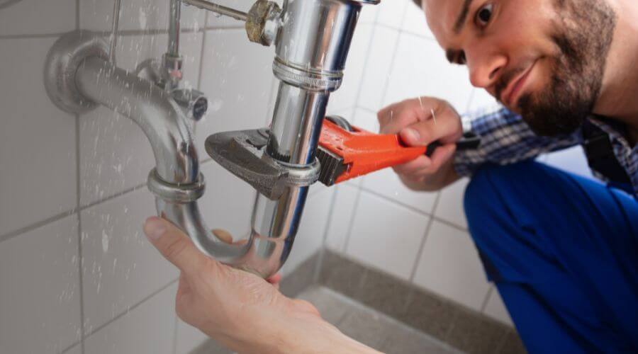 Local tankless water heater installation in Canton, OH